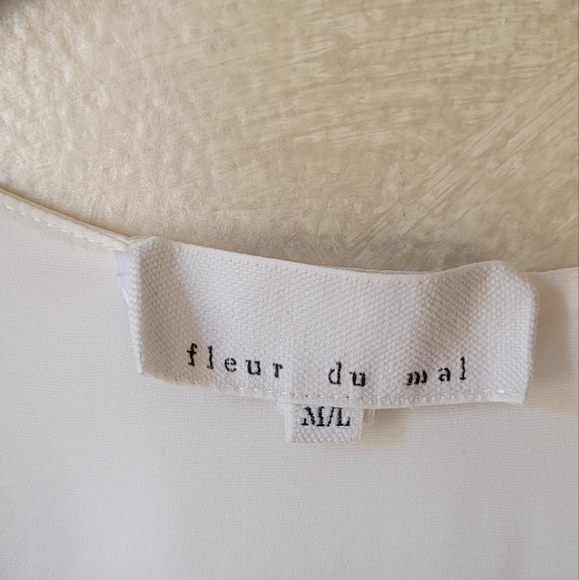 FLEUR DU MAL BRIDE EMBROIDERED ANGEL SLEEVE ROBE - Picture 11 of 12